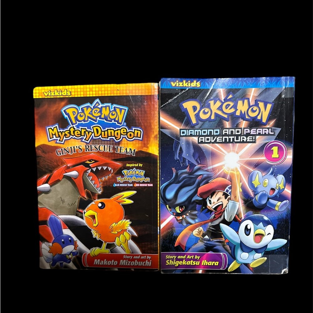 Pokémon Manga Books Bundle *USED